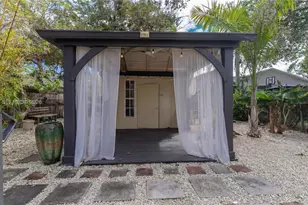 3520 SW 25th St, Miami, FL 33133 - Photo 50
