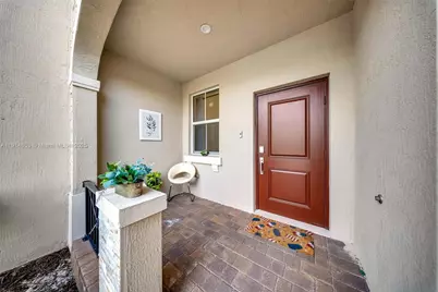 12960 NW 22nd Pl, Miami, FL 33167 - Photo 4