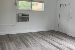 413 NW 4th Ave, Hallandale Beach, FL 33009 - Photo 4