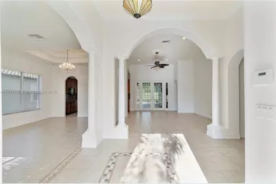 7009 NW 113th Ave, Parkland, FL 33076 - Photo 8