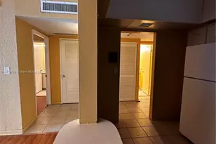 19390 Collins Ave, Sunny Isles Beach, FL 33160 - Photo 6