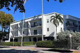 1033 Lenox Ave., Miami Beach, FL 33139 - Photo 1
