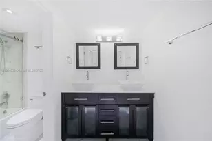 2016 Bay Dr, Miami Beach, FL 33141 - Photo 14