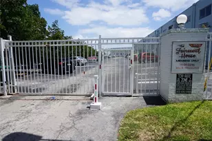 2700 NE 135th St, North Miami, FL 33181 - Photo 16