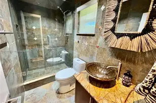 2015 NE 120th Rd, North Miami, FL 33181 - Photo 64