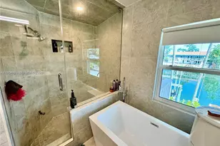 2015 NE 120th Rd, North Miami, FL 33181 - Photo 50