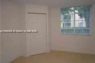 777 SW 111th Way, Pembroke Pines, FL 33025 - Photo 12