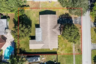 1561 SW 72nd Ave, Plantation, FL 33317 - Photo 32