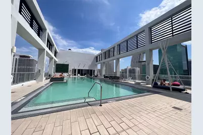 151 SE 1st St #810, Miami, FL 33131 - Photo 14