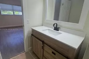 8600 Sunrise Lakes Blvd, Sunrise, FL 33322 - Photo 6