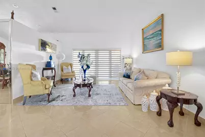20270 NW 4th St, Pembroke Pines, FL 33029 - Photo 4