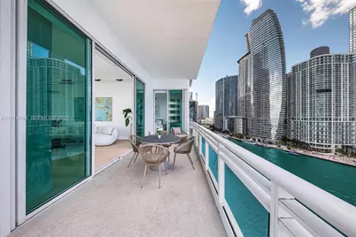 900 Brickell Key Blvd #1403, Miami, FL 33131 - Photo 18