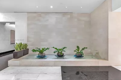 200 Biscayne Boulevard Way #4408, Miami, FL 33131 - Photo 28