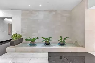 200 Biscayne Blvd Way, Miami, FL 33131 - Photo 28