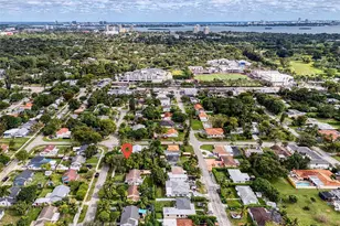 480 NE 110th St, Miami, FL 33161 - Photo 2