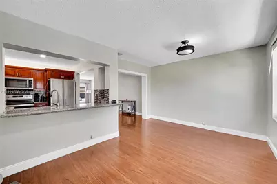 6001 NW 66th Ter, Tamarac, FL 33321 - Photo 14