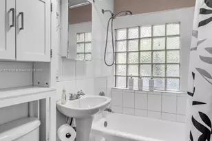 314 NE 26th Terrace, Miami, FL 33137 - Photo 30