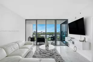 601 NE 36th St, Miami, FL 33137 - Photo 10