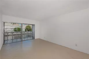 440 Paradise Isle Blvd, Hallandale Beach, FL 33009 - Photo 10
