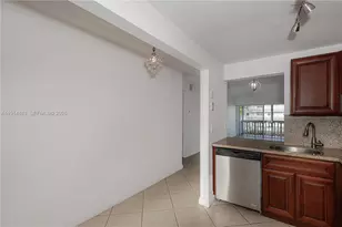 440 Paradise Isle Blvd, Hallandale Beach, FL 33009 - Photo 20