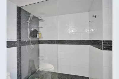 3800 Hillcrest Dr #1204, Hollywood, FL 33021 - Photo 26