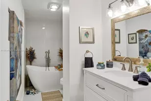 3800 Hillcrest Dr, Hollywood, FL 33021 - Photo 18