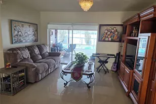 7917 Tropicana St, Miramar, FL 33023 - Photo 18