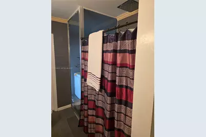 7917 Tropicana St, Miramar, FL 33023 - Photo 32