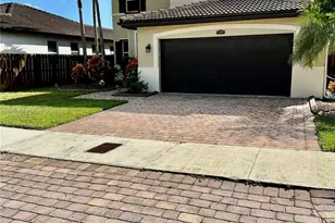 11876 SW 253rd St, Homestead, FL 33032 - Photo 2