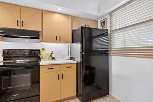 115 Royal Pk Dr, Oakland Park, FL 33309 - Photo 6