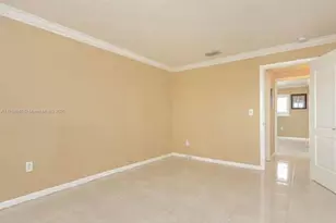 633 NE 2nd Ave, Fort Lauderdale, FL 33304 - Photo 8