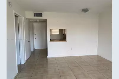 20200 NE 27th Ct #20, Aventura, FL 33180 - Photo 1