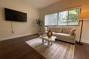 2445 SW 18th Terrace, Fort Lauderdale, FL 33315 - Photo 2