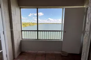 2831 N Oakland Forest Dr, Oakland Park, FL 33309 - Photo 18