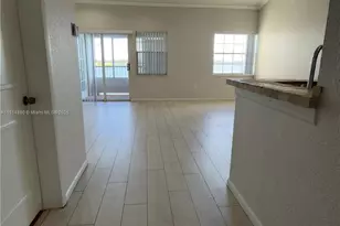 2831 N Oakland Forest Dr, Oakland Park, FL 33309 - Photo 1