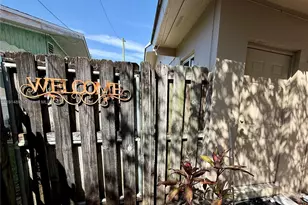 7340 Allen Dr, Hollywood, FL 33024 - Photo 18