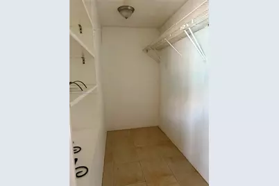 7340 Allen Dr, Hollywood, FL 33024 - Photo 8