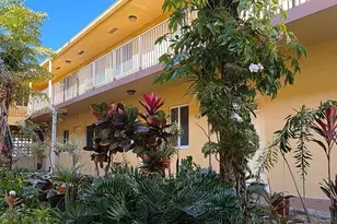 1733 Mayo St, Hollywood, FL 33020 - Photo 6
