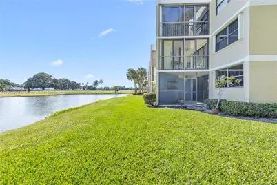 16100 Golf Club Rd #101, Weston, FL 33326 - Photo 34