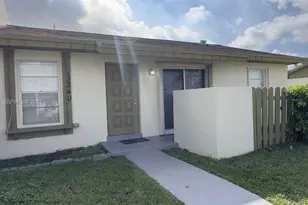 12240 SW 114th Terrace, Miami, FL 33186 - Photo 2