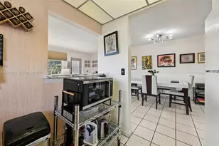 126 Canterbury E, West Palm Beach, FL 33417 - Photo 6