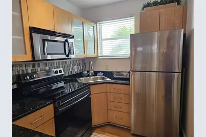 751 Collins Ave #1, Miami Beach, FL 33139 - Photo 26
