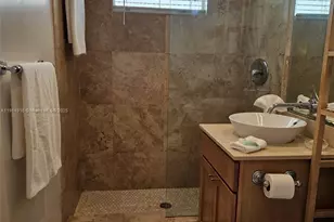 751 Collins Ave, Miami Beach, FL 33139 - Photo 24