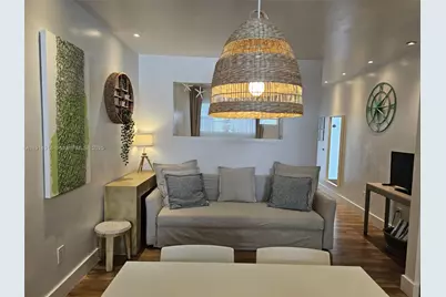 751 Collins Ave #3, Miami Beach, FL 33139 - Photo 18