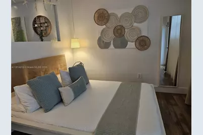 751 Collins Ave #3, Miami Beach, FL 33139 - Photo 4