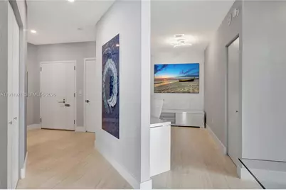 1300 S Miami Ave #PH5001, Miami, FL 33130 - Photo 12