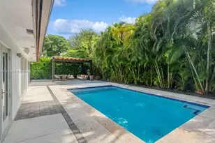 8215 SW 63rd Pl, Miami, FL 33143 - Photo 22