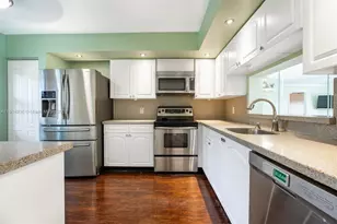 1100 SW 130th Ave, Pembroke Pines, FL 33027 - Photo 1