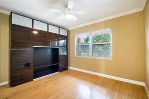 1100 SW 130th Ave, Pembroke Pines, FL 33027 - Photo 14