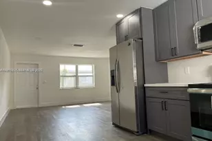 1814 SW 22nd St, Fort Lauderdale, FL 33315 - Photo 4